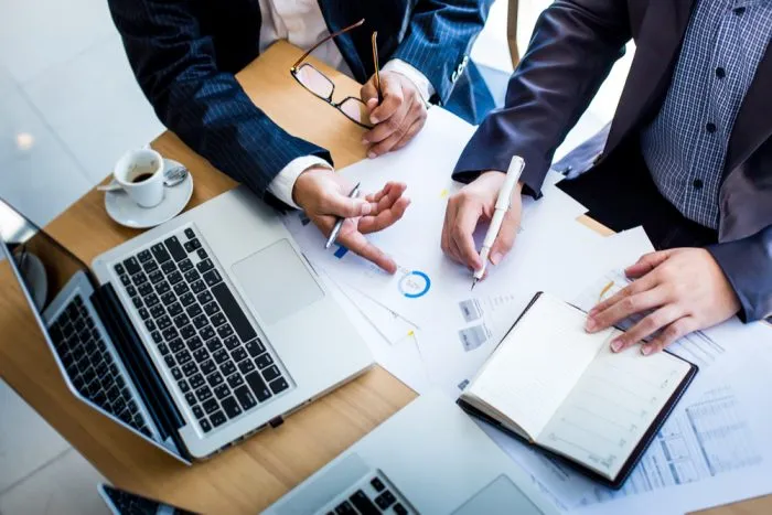 التوكيلات التجارية